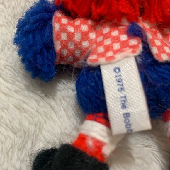 Raggedy Andy yarn ornament 1975 - Picture 4 of 10